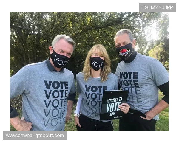 杰夫·尼尔比赛风格分析：以-钢铁之拳-著称，擅长站立对攻，但防摔技术存在短板